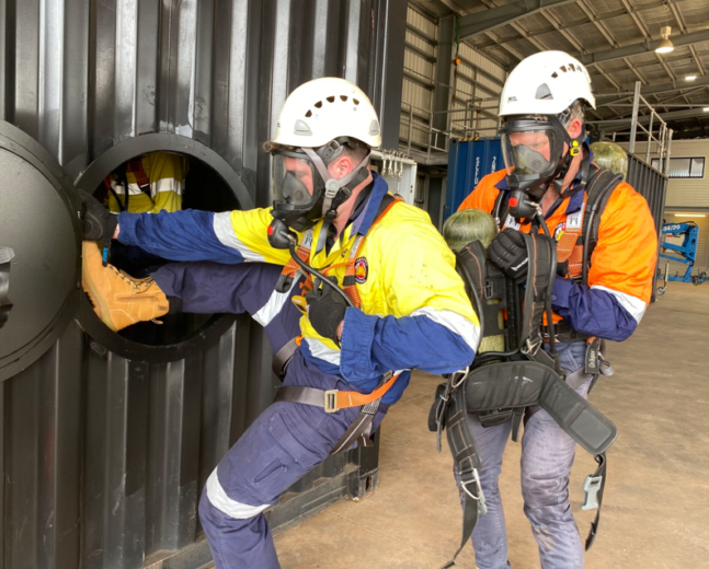 Undertake Confined Space Rescue (Fire-Sector) TRAINING