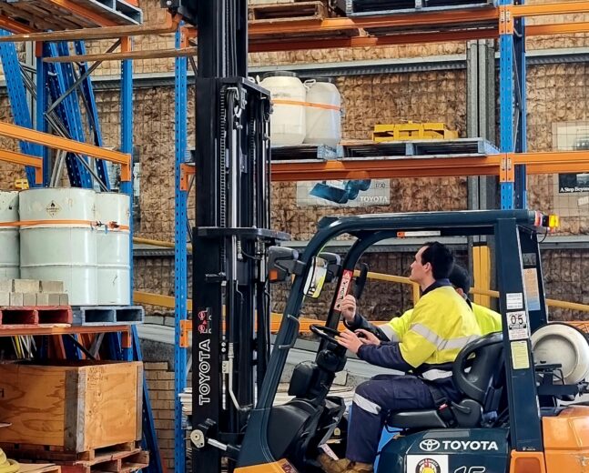 VOC – HRWL Forklift