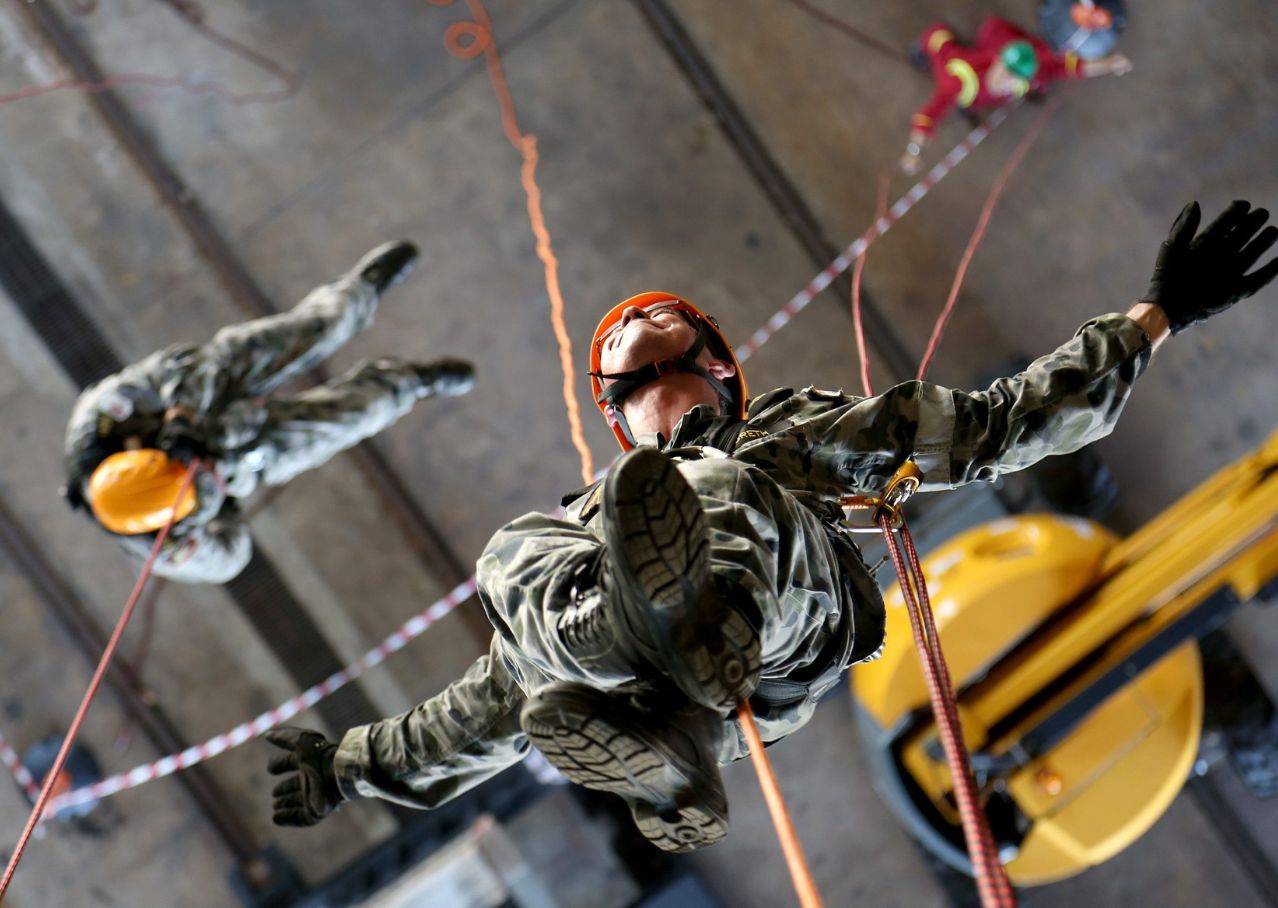 DEFENCE SAFETY TRAINING COURSES (3)