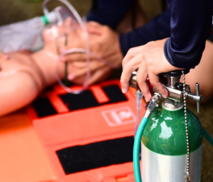 Provide Advanced Resuscitation and Oxygen Therapy Training